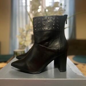 Sleek Cloudwalkers Wide Width Studded Heeled Boots